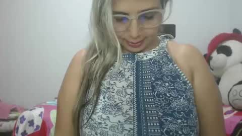 Molly Bunny online show from February 17, 2:31 am