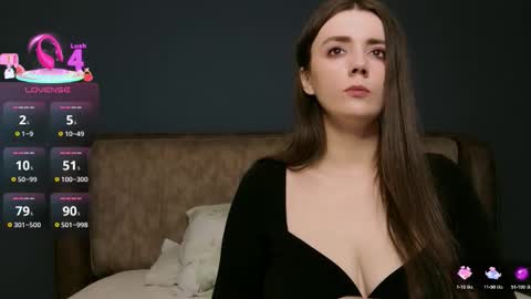 Molly online show from April 24, 8:11 pm