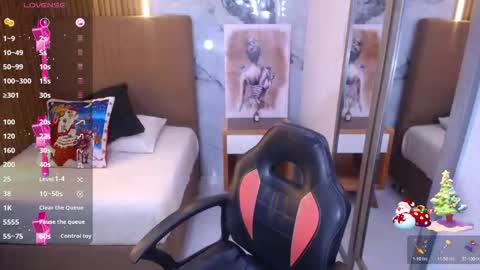 MOLLY online show from November 24, 7:16 pm