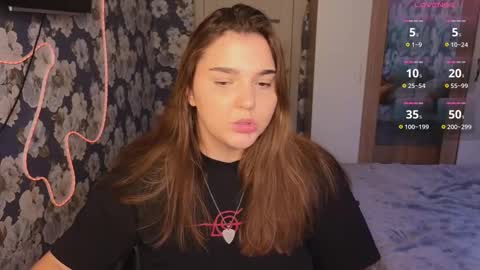 Leah online show from March 23, 1:39 pm