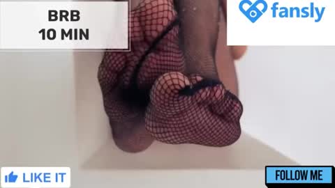 Snapshot of mommy_cum chatting on February 12, 2:03 am Mommy online show from February 12, 2:03 am