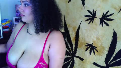 Mommy bubbles online show from May 5, 4:43 pm
