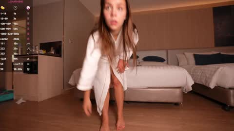 follow my fansly to see more online show from February 11, 5:47 pm