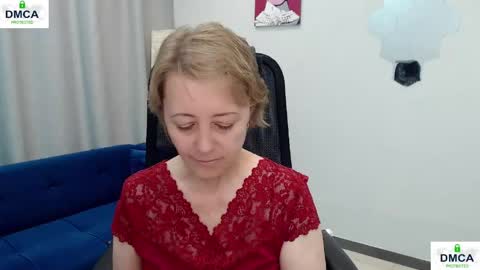 Mona online show from June 5, 1:28 pm