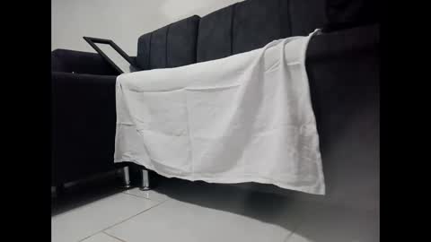 Mistresss Mona Lia online show from March 24, 11:54 pm