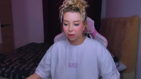   online show from September 30, 1:00 am