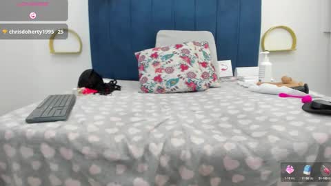 paola online show from September 17, 3:21 pm