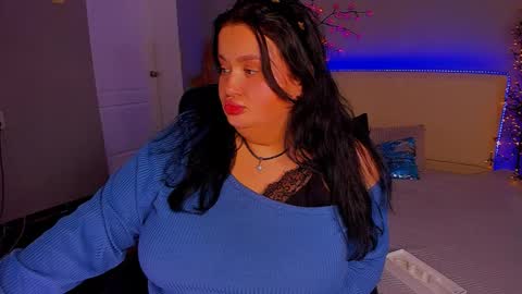 Monica online show from November 26, 4:08 pm