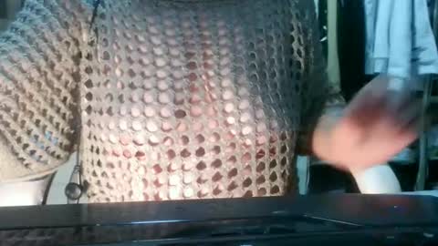 moni60 online show from November 18, 8:04 am