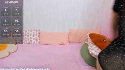 Monica online show from October 30, 4:52 pm