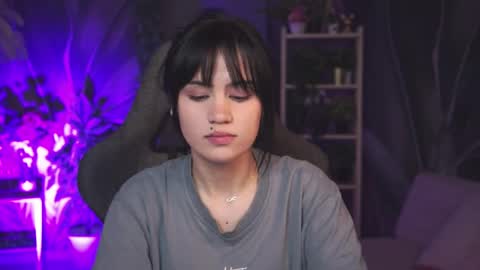 monica online show from April 13, 8:20 pm