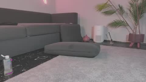 Monica online show from July 19, 10:06 am