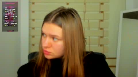Snapshot of monika_youu chatting on December 5, 9:06 pm Monika online show from December 5, 9:06 pm