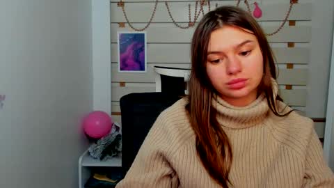 Snapshot of monika_youu chatting on February 12, 7:35 pm Monika online show from February 12, 7:35 pm