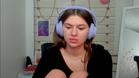 Snapshot of monika_youu chatting on February 23, 5:23 pm Monika online show from February 23, 5:23 pm