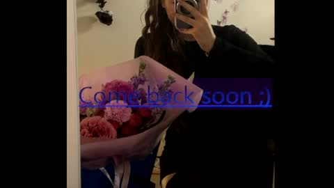 Monika online show from May 4, 3:38 pm