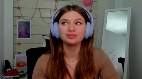 Snapshot of monika_youu chatting on February 21, 2:27 pm Monika online show from February 21, 2:27 pm