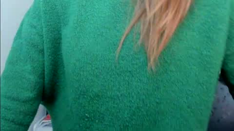 Snapshot of monika_youu chatting on February 23, 7:17 am Monika online show from February 23, 7:17 am