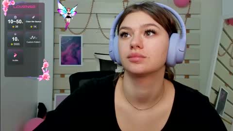 Snapshot of monika_youu chatting on March 5, 1:50 pm Monika online show from March 5, 1:50 pm