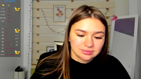 Snapshot of monika_youu chatting on October 19, 6:26 am Monika online show from October 19, 6:26 am