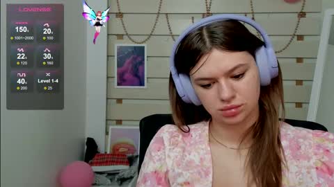Snapshot of monika_youu chatting on March 8, 7:46 am Monika online show from March 8, 7:46 am