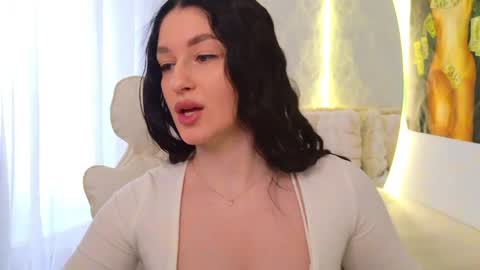 Ask me online show from April 13, 11:33 am