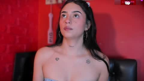 Monttserratt online show from April 25, 7:11 pm