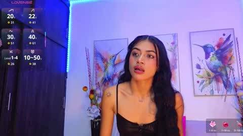Snapshot of moon_celeste chatting on October 17, 9:18 pm Moon online show from October 17, 9:18 pm