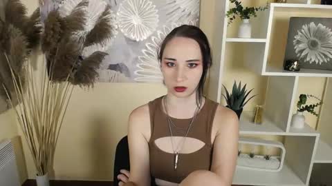 Snapshot of moon_foxy_ chatting on September 9, 6:19 pm Diana online show from September 9, 6:19 pm