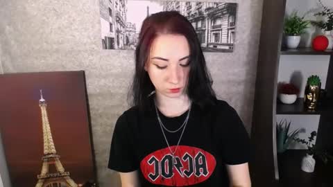 Snapshot of moon_foxy_ chatting on October 26, 9:32 pm Diana online show from October 26, 9:32 pm