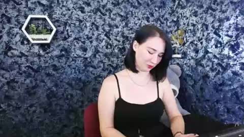 Diana online show from July 2, 8:15 pm