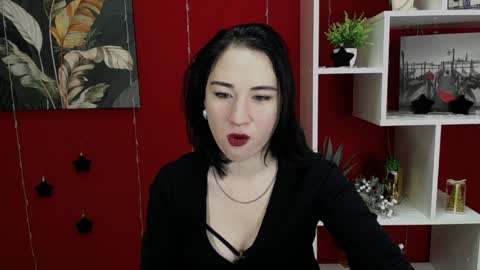 Snapshot of moon_foxy_ chatting on January 5, 12:53 pm Diana online show from January 5, 12:53 pm