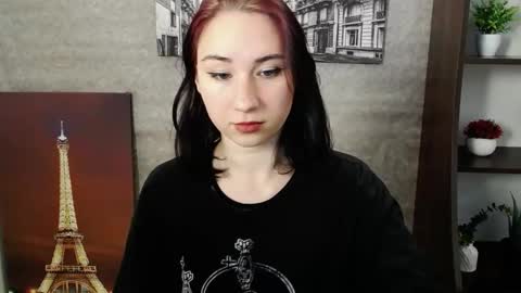 Snapshot of moon_foxy_ chatting on October 23, 12:38 am Diana online show from October 23, 12:38 am