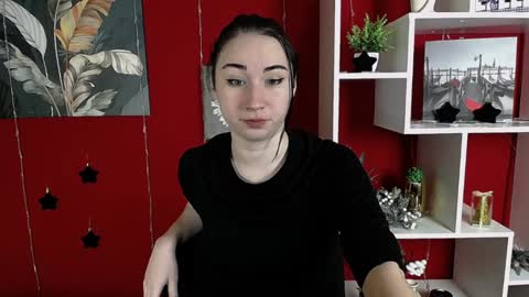 Snapshot of moon_foxy_ chatting on December 9, 4:15 pm Diana online show from December 9, 4:15 pm