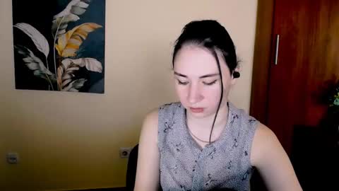 Snapshot of moon_foxy_ chatting on January 10, 3:06 pm Diana online show from January 10, 3:06 pm