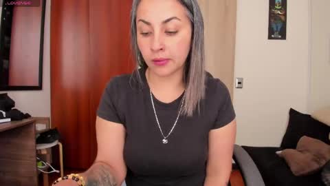 Luna online show from April 16, 9:03 pm