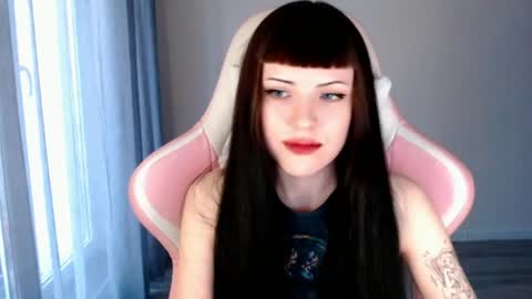  sophie  online show from April 27, 4:37 pm