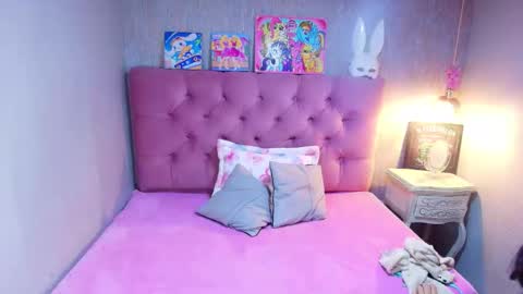 Charlotte online show from April 21, 6:48 pm