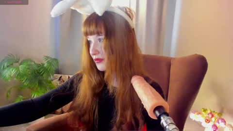 Eva online show from April 24, 12:30 pm