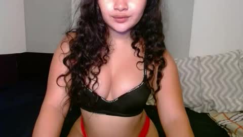 Snapshot of moonlight_xxx chatting on September 23, 9:13 pm moon online show from September 23, 9:13 pm