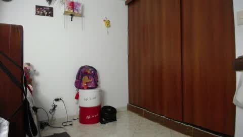 moonlunita online show from May 5, 10:24 pm