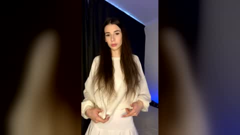 Laine online show from January 14, 7:13 am