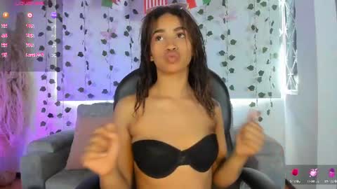 Rosa  online show from June 12, 9:23 pm