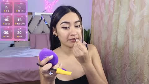 Moon  online show from December 3, 12:59 pm