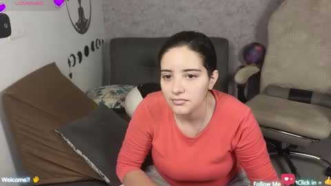 Snapshot of moonwoman_ chatting on March 11, 3:14 am Moon Woman online show from March 11, 3:14 am