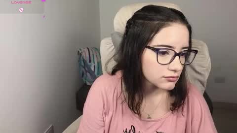 Moon Woman online show from November 6, 6:41 am