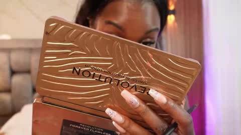 more hott online show from October 29, 8:00 pm