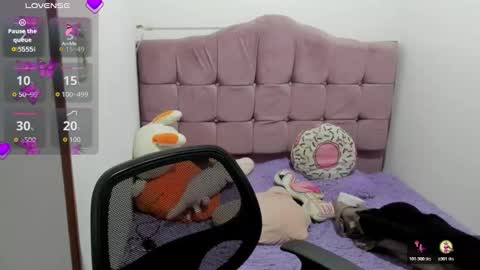 morena_rodriguez_9 online show from October 23, 10:38 pm