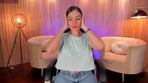 Snapshot of morganhicks chatting on October 14, 6:54 pm Morgan Hicks online show from October 14, 6:54 pm
