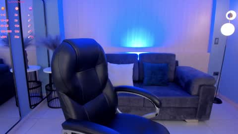 Snapshot of morganhicks chatting on January 23, 7:18 pm Morgan Hicks online show from January 23, 7:18 pm